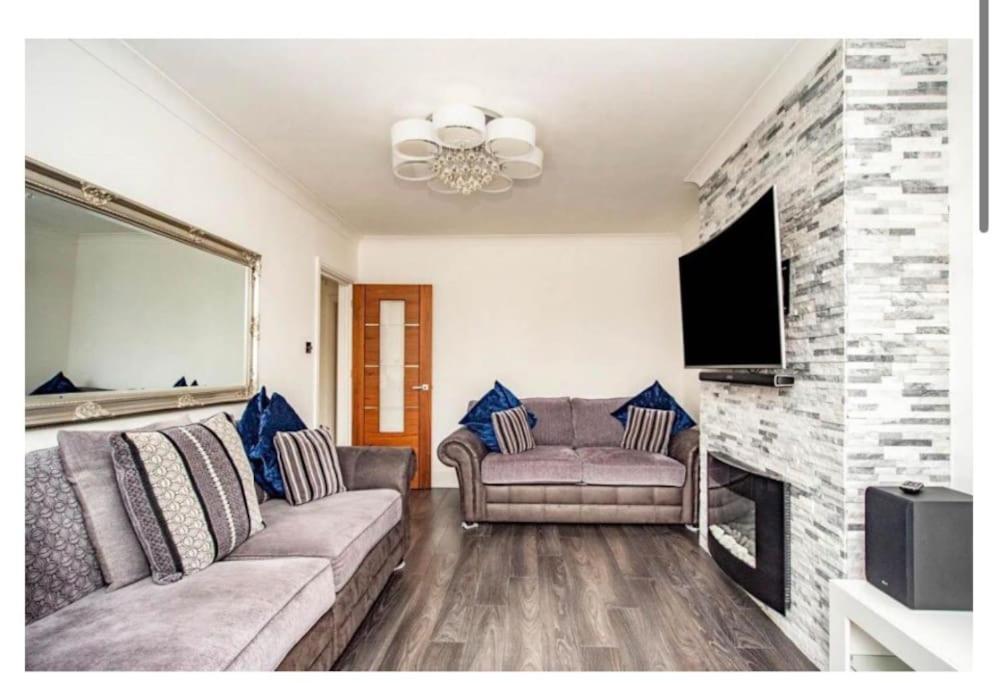 Apartment 2 Bed - Walking Distance To Harry Potter